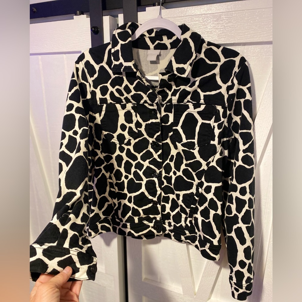 Chico’s giraffe print cotton jean jacket  size M/L